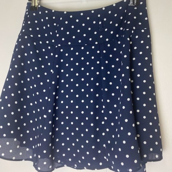 REVIEW High Waisted Polka Dot Shorts - Picture 2 of 4